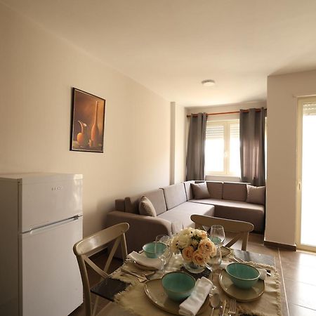 Dyrrah Seaside Apartments Durrës Extérieur photo