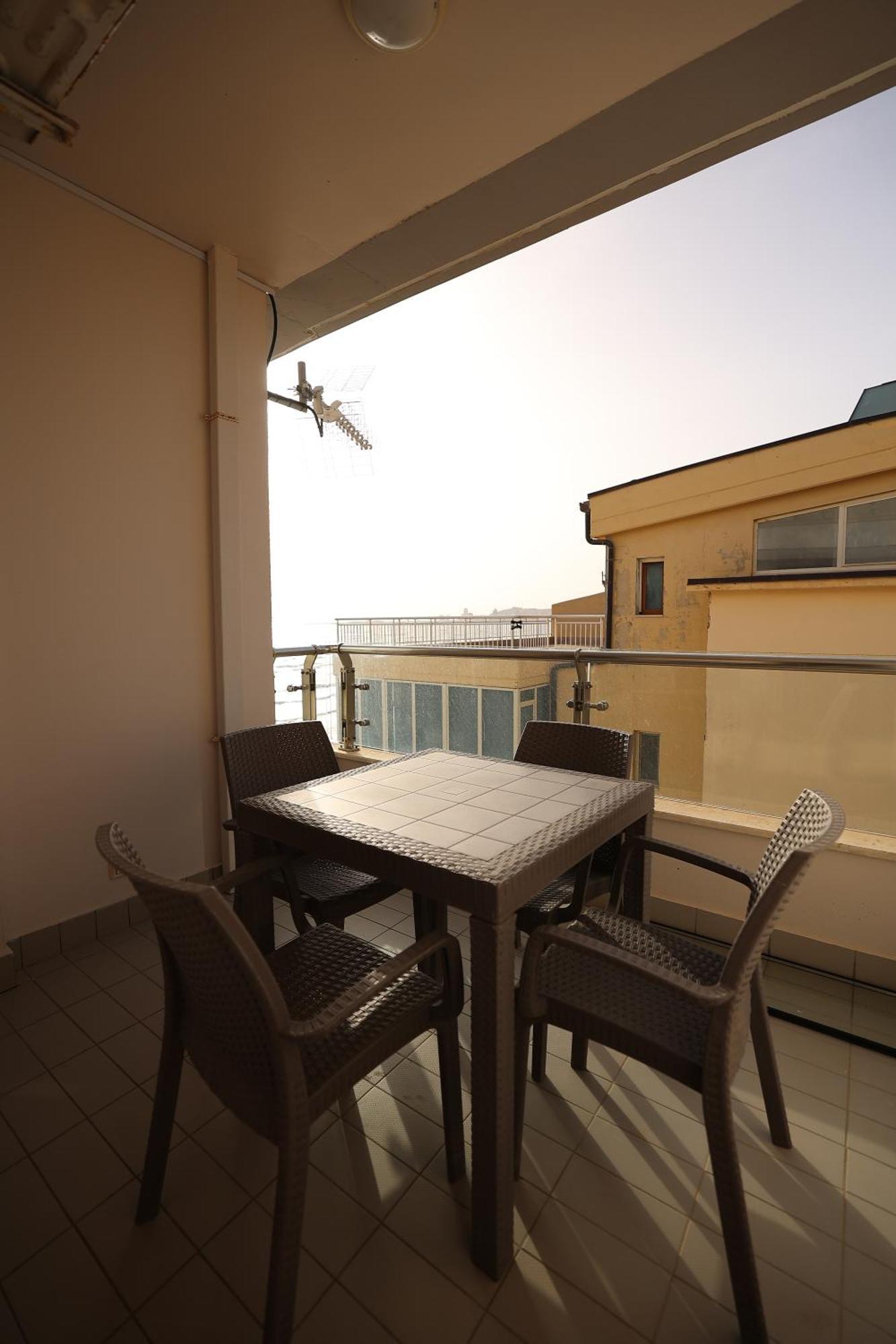 Dyrrah Seaside Apartments Durrës Extérieur photo